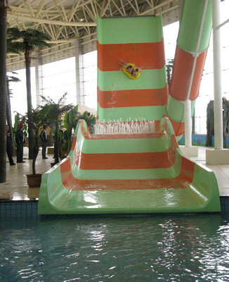 水上樂園設備人工造浪設備中型水寨四川貴州河北水上樂園